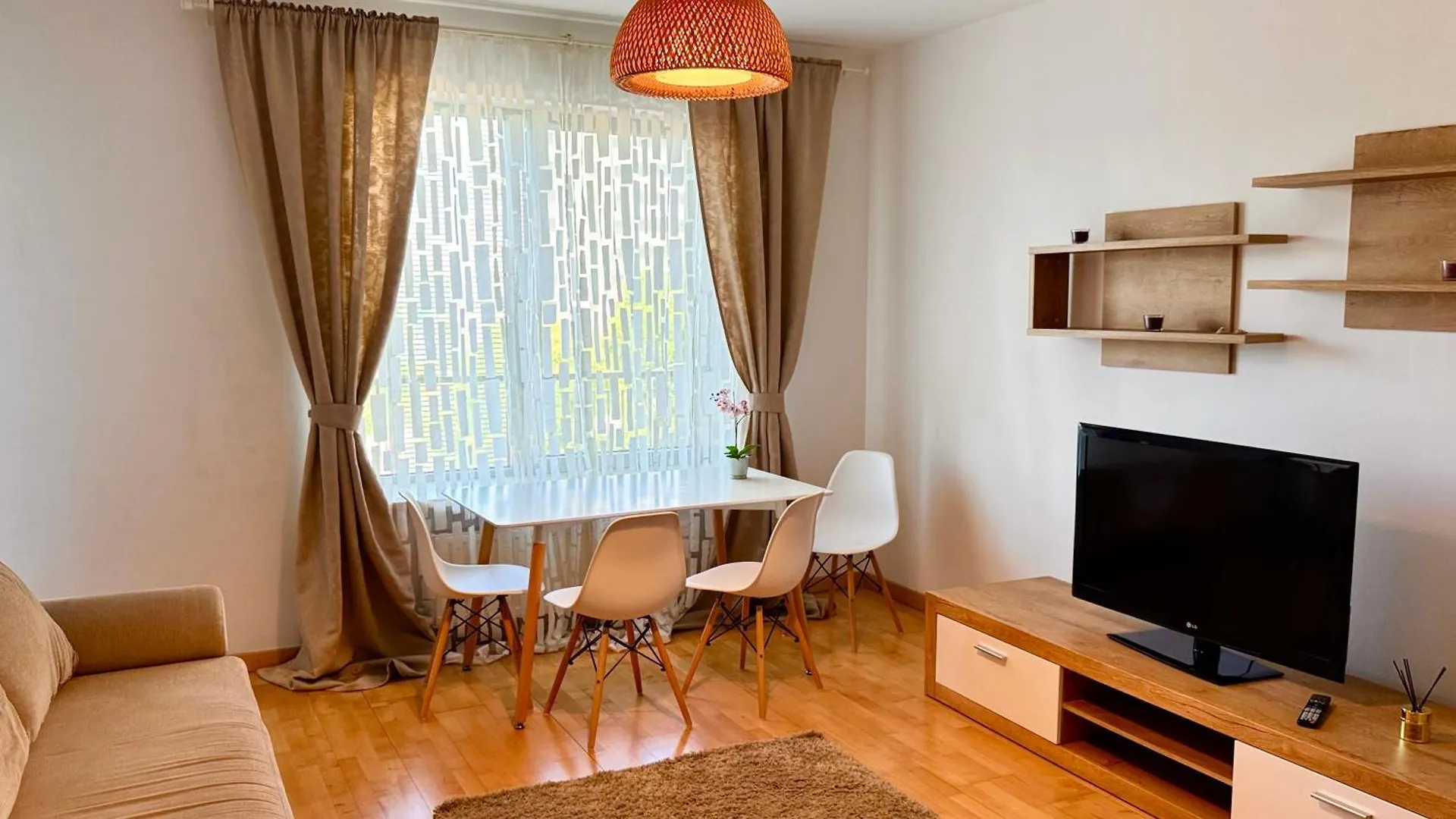 Bright & Cozy City Retreat! Bucareste Roménia