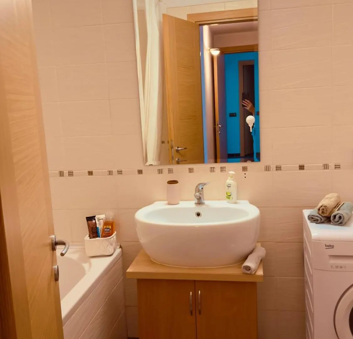 בוקרשט Bright & Cozy City Retreat!