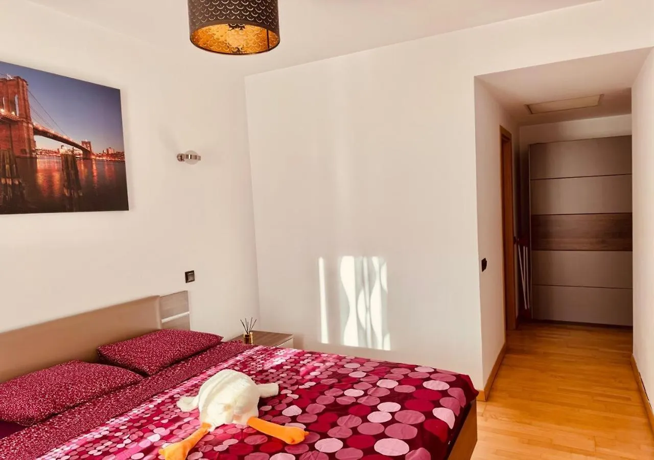 בוקרשט Bright & Cozy City Retreat!